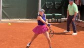 BRAVO, NINA: Srpska teniserka plasirala se u drugo kolo kvalifikacija Rolan Garosa