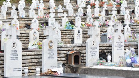 СПОМЕН НА 3.267 СРБА ИМ УВРЕДА ЗА СРЕБРЕНИЦУ: Најављена изградња меморијалног комплекса у Братунцу изазвала хистерију Бошњака
