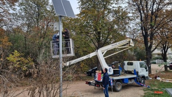 УКЛАЊАЊЕ ДИВЉИХ ДЕПОНИЈА У КРАГУЈЕВЦУ: Поставља се и видео надзор УКЛАЊАЊЕ ДИВЉИХ ДЕПОНИЈА У КРАГУЈЕВЦУ: Поставља се и видео надзор