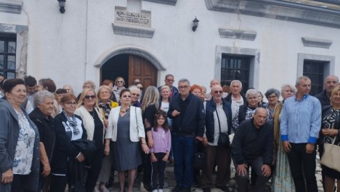 ОБЕЛЕЖЕНА ХРАМОВНА СЛАВА МАНАСТИРА СВЕТОГ НИКОЛЕ У ПРИШТИНИ: Пламен хришћанске љубави у овде није утихнуо ОБЕЛЕЖЕНА ХРАМОВНА СЛАВА МАНАСТИРА СВЕТОГ НИКОЛЕ У ПРИШТИНИ: Пламен хришћанске љубави у овде није утихнуо