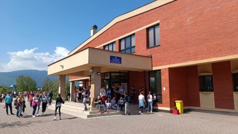 U ISTOČNOM SARAJEVU OVE GODINE UPISANO 583 UČENIKA: Rekordan broj prvaka