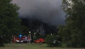 ПОЖАР ЈОШ БЕСНИ У ЗГРАДИ БОЛНИЦЕ: Грађани одмах да напусте зону опасности
