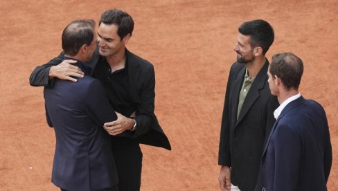 RUS JE ŠOKIRAO TENISKI SVET! Rafael Nadal i Rodžer Federer su Bogovi, a ostali samo normalni teniseri