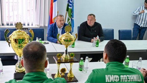 ZA SEDAM GODINA POSTOJANJA OSVOJILI ŠEST TITULA: Prijame za članove Kluba malog fudbala Loznica ZA SEDAM GODINA POSTOJANJA OSVOJILI ŠEST TITULA: Prijame za članove Kluba malog fudbala Loznica