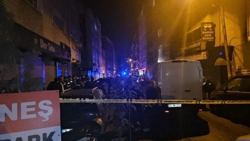 БОМБАШКИ НАПАД У ИСТАНБУЛУ: Бацили гранате на центар за забаву, има повређених (ФОТО)