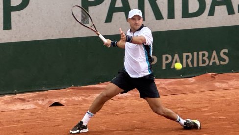 ŠTETA – DUŠAN LAJOVIĆ ELIMISAN S ROLAN GAROSA: Kazahstanac u drugom kolu iz tajbreka ŠTETA – DUŠAN LAJOVIĆ ELIMISAN S ROLAN GAROSA: Kazahstanac u drugom kolu iz tajbreka
