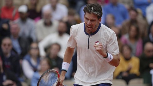 ATP BRIZBEJN: Hidžikata i Nori idu ka četvrtfinalu