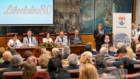 СВЕЧАНОСТ ПОВОДОМ 80 ГОДИНА „ЛИБЕРТАТЕЕ“: Немерљив допринос листа у очувању идентитета румунске националне СВЕЧАНОСТ ПОВОДОМ 80 ГОДИНА „ЛИБЕРТАТЕЕ“: Немерљив допринос листа у очувању идентитета румунске националне