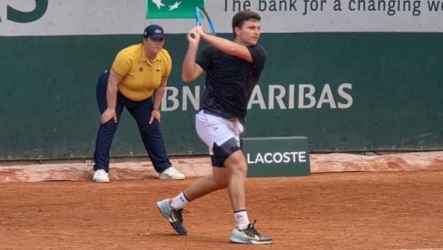 LEGENDA FRANCUSKOG TENISA PODIGLA PRAŠINU: Miomir Kecmanović se nije žalio da su ga vređali i pljuvali