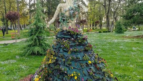 ПОШУМЉАВАЊЕ У КРАГУЈЕВЦУ: Међународни сертификат за програм Стазе природе ПОШУМЉАВАЊЕ У КРАГУЈЕВЦУ: Међународни сертификат за програм Стазе природе