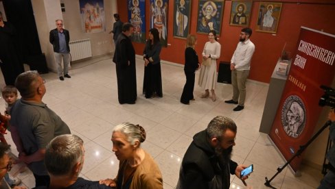 “СВЕТЛОСТ ЖИВОТА“: Други дан манифестације „Синђелићеви дани“ (ФОТО) “СВЕТЛОСТ ЖИВОТА“: Други дан манифестације „Синђелићеви дани“ (ФОТО)