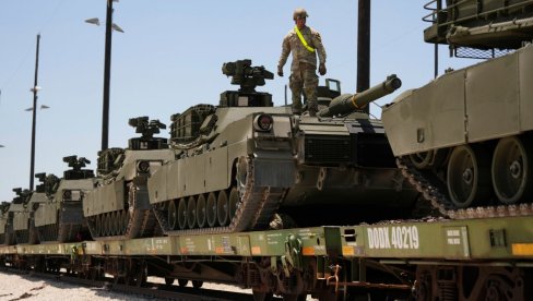 КОЛИКО ЋЕ ТРАЈАТИ ЗАЛИХЕ АМЕРИЧКИХ РАКЕТА У УКРАЈИНИ? Немачки медији дају процену од које се Зеленском леди крв у жилама