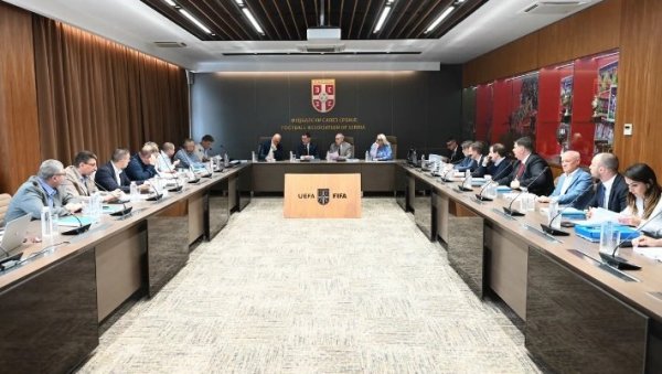 ИЗВРШНИ ОДБОР ФСС ОДЛУЧИО: Лига са 12 клубова за нову еру српског фудбала ИЗВРШНИ ОДБОР ФСС ОДЛУЧИО: Лига са 12 клубова за нову еру српског фудбала