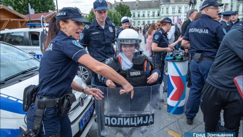 NA TRGU U ZRENJANINU: Karavan bezbednosti saobraćaja