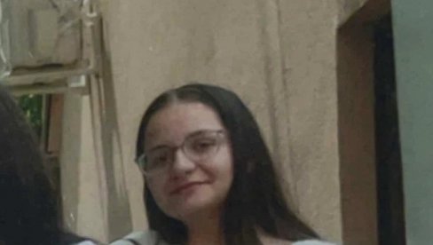 JANA (16) NESTALA U ZEMUNU, POSLE PRAKSE Majka otkriva detalje: Telefon joj je nedostupan JANA (16) NESTALA U ZEMUNU, POSLE PRAKSE Majka otkriva detalje: Telefon joj je nedostupan