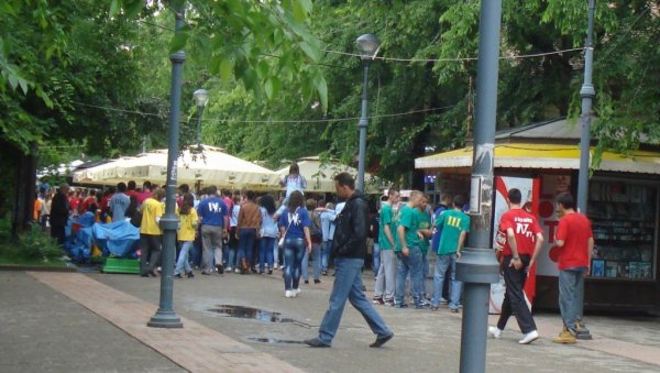 МАТУРАНТСКА ЖУРКА: Обустава саобраћаја у центру Пожаревца