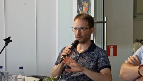 PORFESOR IZ ITALIJE ZBOG BLOKADERA OSTAO BEZ POSLA: Toliko o tome koliko ih zaista briga za obrazovanje