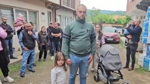 TEŠKA MUKA SRBA NA KOSMETU: Lokalne vlasti u Leposaviću naložile srpskim porodicama da se isele iz svojih kuća!