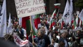 BUGARI USTALI PROTIV EVRA: Hiljade ljudi na mitingu u Sofiji