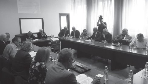 ВЕЧИТИ БОРАЦ ЗА СЛОБОДУ, А ПРОТИВ КУЛТА ТИТА И ПАРТИЈЕ: Поводом стогодишњице рођења академика Љубомира Тадића ВЕЧИТИ БОРАЦ ЗА СЛОБОДУ, А ПРОТИВ КУЛТА ТИТА И ПАРТИЈЕ: Поводом стогодишњице рођења академика Љубомира Тадића