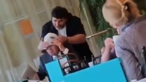 NAPADNUT TOMAS BAH, ČOVEK KOGA MRZE I RUSIJA I UKRAJINA! Evo šta mu je uradio čovek u nemačkom kafiću (VIDEO)