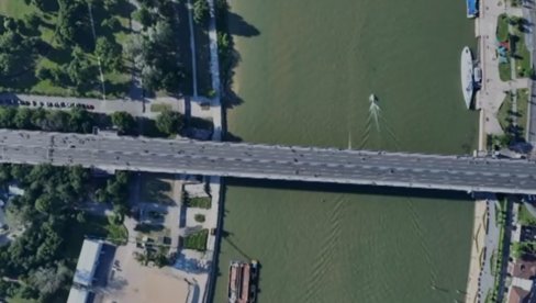 ЧИСТО НАСИЉЕ БЛОКАДЕРА: Ево колико њих блокира Бранков мост - снимак дроном (ВИДЕО)