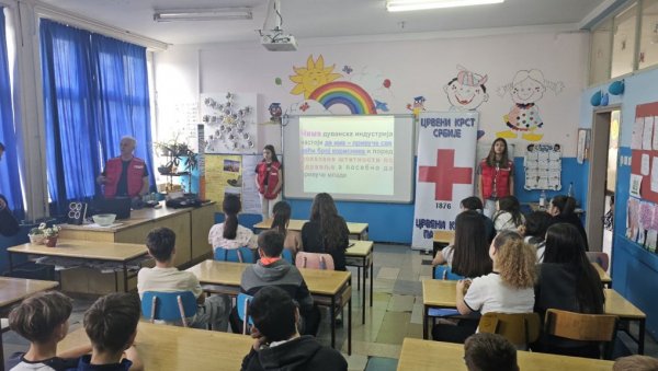 СВЕТСКИ ДАН БЕЗ ДУВАНСКОГ ДИМА: У Параћину обележен едукацијом основаца (ФОТО) СВЕТСКИ ДАН БЕЗ ДУВАНСКОГ ДИМА: У Параћину обележен едукацијом основаца (ФОТО)