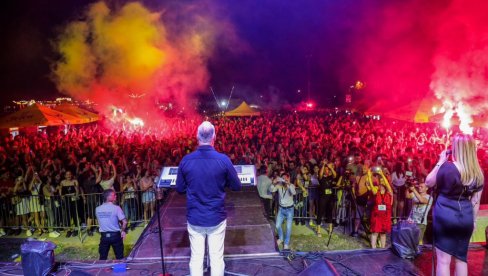 PILE FEST POČETKOM JULA: Tradicionalni program i ovog leta u Žitištu PILE FEST POČETKOM JULA: Tradicionalni program i ovog leta u Žitištu