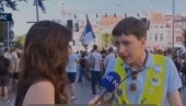 BLOKADERI NE ZNAJU ŠTA PRIČAJU: Kažu da ih nikad više nije bilo, a priznaju da se skupilo njih 700 (VIDEO) BLOKADERI NE ZNAJU ŠTA PRIČAJU: Kažu da ih nikad više nije bilo, a priznaju da se skupilo njih 700 (VIDEO)