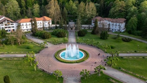 VELIKI RADOVI U BANJI KOVILJAČI: Gradonačelnica Dragana Lukić u poseti VELIKI RADOVI U BANJI KOVILJAČI: Gradonačelnica Dragana Lukić u poseti