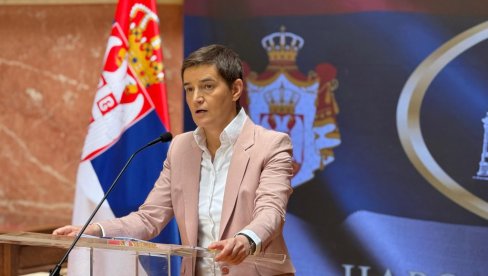 БРНАБИЋ ЈАСНИЈА НЕГО ИКАД: Блокадери терористи и вечерас у Ваљеву показали свој програм за Србију - дошли, ломили, палили, мрзели, побегли