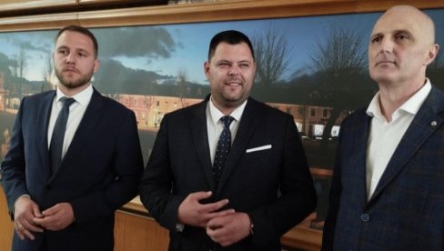 OVERENA NOVA VLAST: Nikšić u rukama koalicije Za budućnost Nikšića, Demokrata-Plenum 083 i Pokreta  Evropa sad