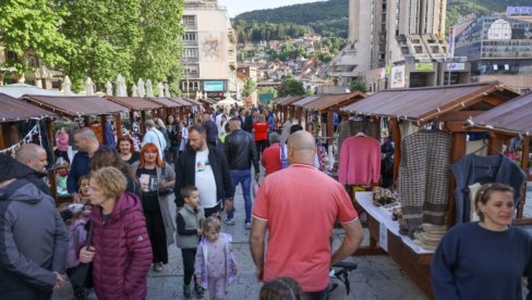 PRVI UŽIČKI BAZAR: Podrška lokalnim proizvođačima PRVI UŽIČKI BAZAR: Podrška lokalnim proizvođačima
