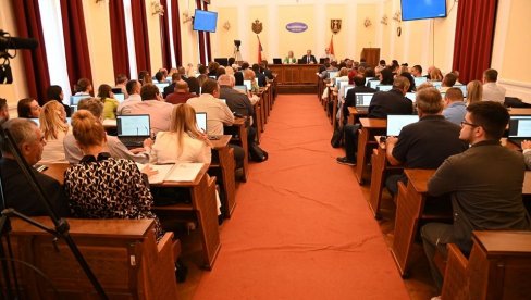 РЕБАЛАНС ЗБОГ ПУНИЈЕ КАСЕ: У буџет Пожаревца додато 600 милиона од вишка примања и неутрошених донација