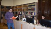 ПРИПРЕМЕ ЗА ПРИЈЕМНИ: Библиотека у Кикинди деценију организује рад са осмацима