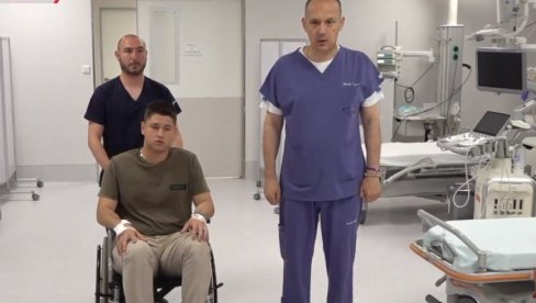 (UŽIVO) Obraćanje Lončara i studenta Miloša Pavlovića nakon što je brutalno napadnut (VIDEO)
