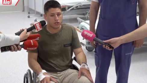 FAŠIZAM KAKAV SRBIJA NE PAMTI: Miloš Pavlović brutalno pretučen u Studenjaku - Oborili su nas na pod, svuda smo dobili udarce (FOTO/VIDEO) FAŠIZAM KAKAV SRBIJA NE PAMTI: Miloš Pavlović brutalno pretučen u Studenjaku - Oborili su nas na pod, svuda smo dobili udarce (FOTO/VIDEO)