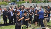 GODIŠNJICA UBISTVA DIMITRIJA POPOVIĆA U GRAČANICI: Prekinut mladi život kao posledica bezumne mržnje