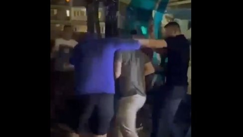 СРАМОТНО: Блокадери са ФДУ славе фашистички напад на студенте (ВИДЕО) СРАМОТНО: Блокадери са ФДУ славе фашистички напад на студенте (ВИДЕО)