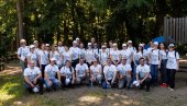 EKOLOŠKA AKCIJA NA FRUŠKOJ GORI: Volonteri NIS-a obeležili Svetski dan zaštite životne sredine (FOTO)