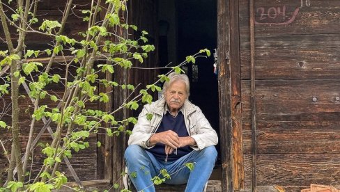 OVDE STANUJU STIHOVI: Zavirite u zlatiborsko utočište LJubivoja Ršumovića OVDE STANUJU STIHOVI: Zavirite u zlatiborsko utočište LJubivoja Ršumovića