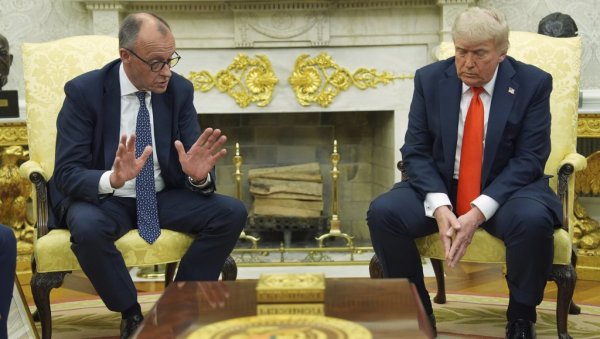 МЕРЦ САОПШТИО: Изузетно сам задовољан састанком са Трампом МЕРЦ САОПШТИО: Изузетно сам задовољан састанком са Трампом