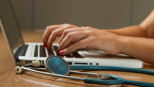 ПРАВИЛНИК О Е-КАРТОНУ СТУПИО НА СНАГУ: Примена почиње 1. јануара, откривени сви детаљи