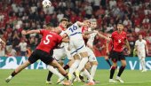 ОВО ЈЕ НАЈГОРА СРБИЈА У ИСТОРИЈИ! Албанац кога добро памте навијачи Партизана срамно ударио на орлове