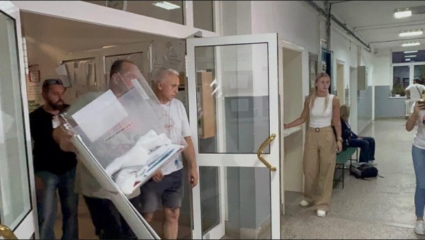 БЕЈАХУ ИЗБОРИ У ЗАЈЕЧАРУ И КОСЈЕРИЋУ БЕЈАХУ ИЗБОРИ У ЗАЈЕЧАРУ И КОСЈЕРИЋУ