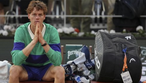 ОТКРИВЕНО! Због овога се емотивно сломио Јаник Синер током финала Ролан Гароса ОТКРИВЕНО! Због овога се емотивно сломио Јаник Синер током финала Ролан Гароса