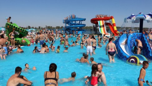AKVA PARK JUGOVO U SMEDEREVU OTVOREN OVOG VIKENDA: Sutra otvaranje i gradskog bazena na Sportskom centru