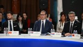 VUČIĆ POKAZAO VAŽAN STAV: Jedini nije potpisao antirusku deklaraciju na samitu u Ukrajini