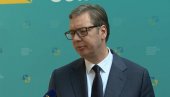 ОПЕТ САМ ЈЕДИНИ КОЈИ НИЈЕ ПРИХВАТИО ДЕКЛАРАЦИЈУ: Вучић из Одесе: Поносан сам на политику Србије, на нашу независност (ВИДЕО) ОПЕТ САМ ЈЕДИНИ КОЈИ НИЈЕ ПРИХВАТИО ДЕКЛАРАЦИЈУ: Вучић из Одесе: Поносан сам на политику Србије, на нашу независност (ВИДЕО)
