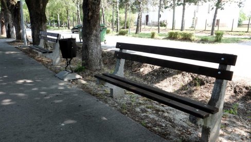 MEŠTANI RIĐICE ODABRALI OSVETLJENJE: Realizovan prvi projekat participativnog budžetiranja u Somboru